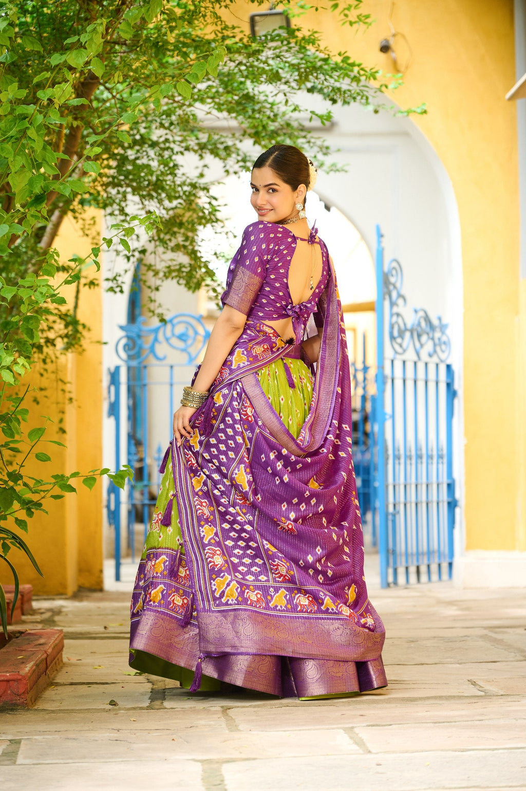 DEIANA'S Jacquard With Jari Lining With Print Lehenga Choli - Mehndi - Distacart