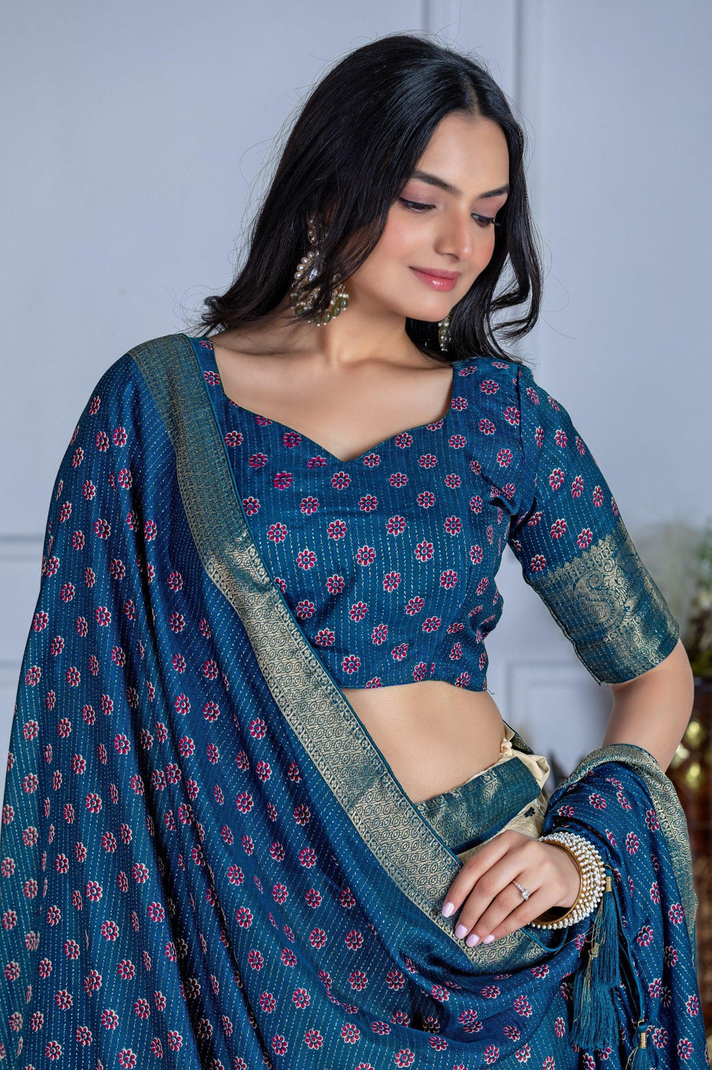 DEIANA'S Jacquard With Jari Print Weaving Lehenga Choli - Off White - Distacart