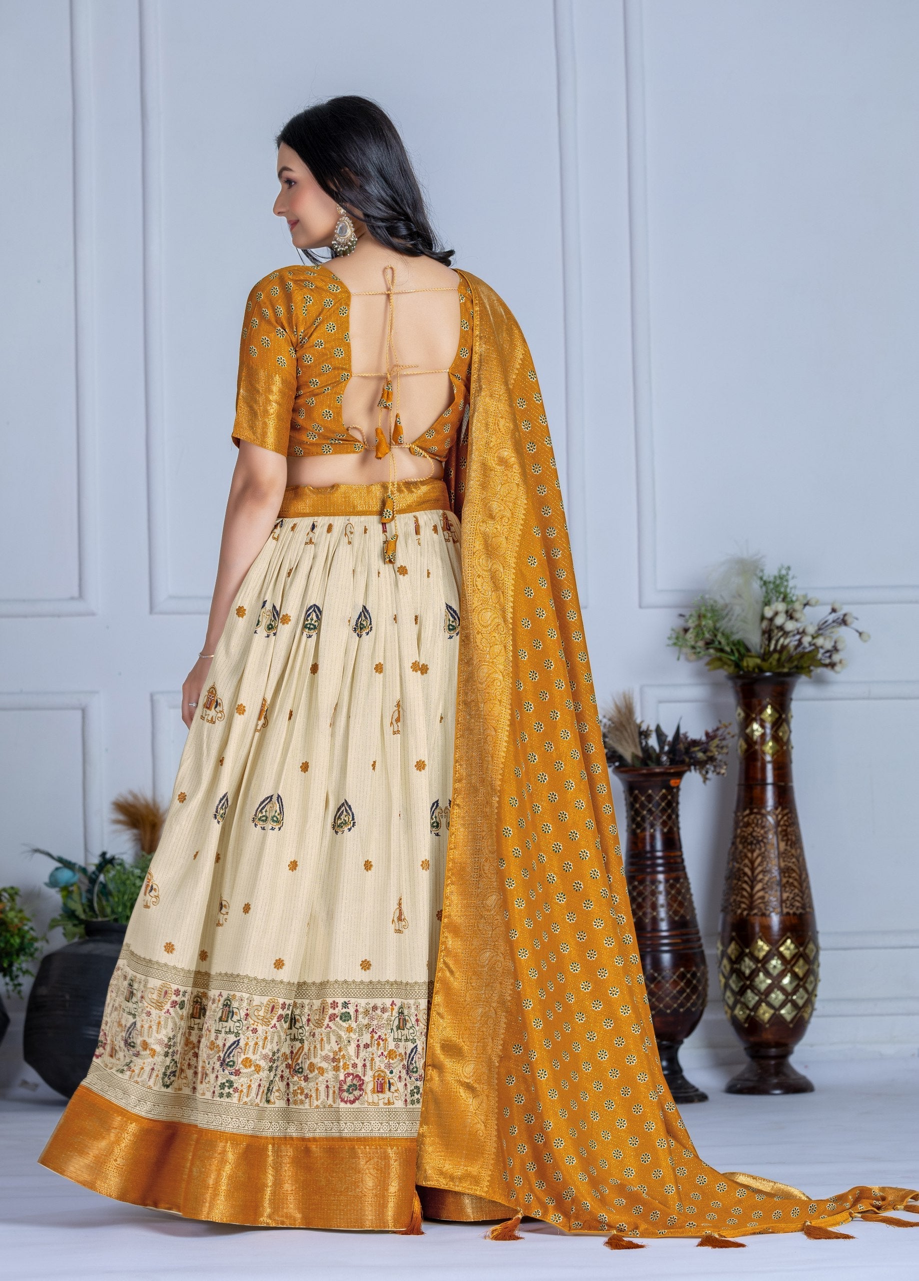 DEIANA'S Jacquard With Jari Print Weaving Lehenga Choli - Off White - Distacart