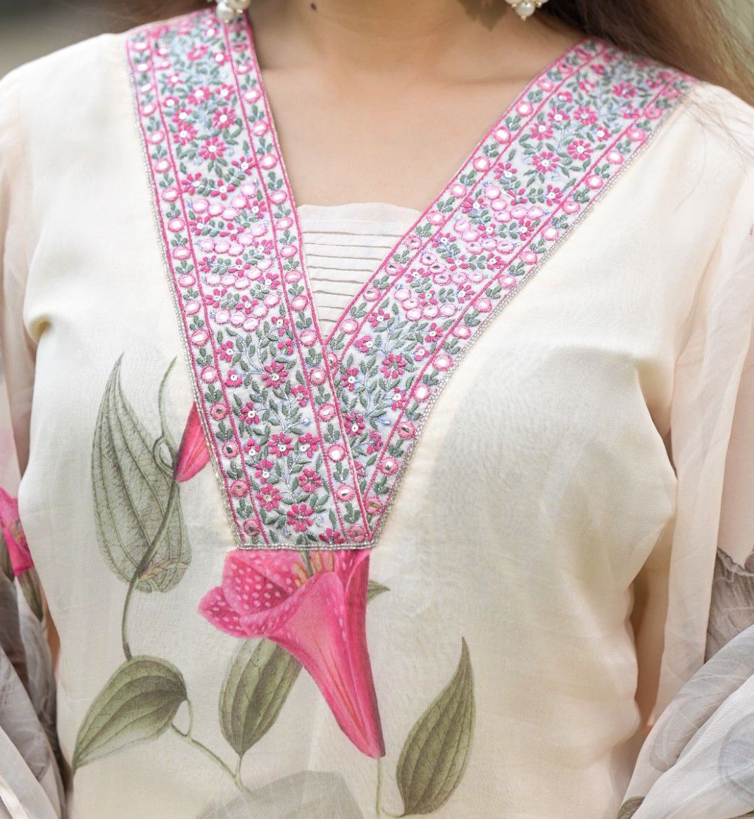 Lorenvalley Black Georgette Printed with Embroidery Work Kurta Set - Distacart