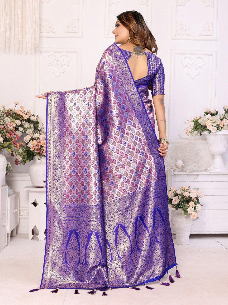 Anaita Lavender Banarasi Chaturi Silk With Weaving Saree With Blouse - Distacart