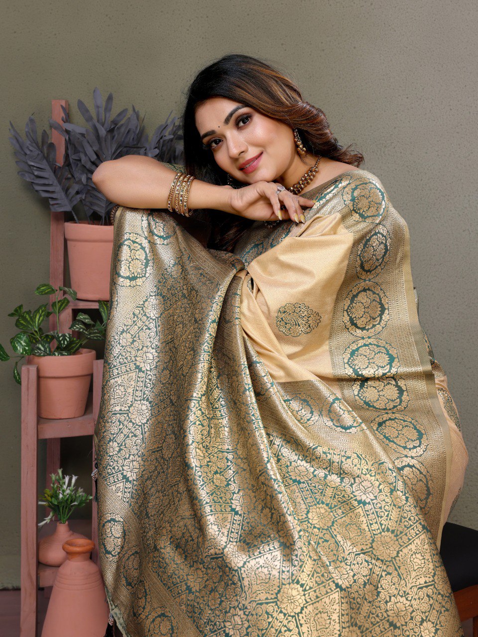 Anaita Dark Green Viscose Silk With Butties Weaving Saree With Blouse - Distacart