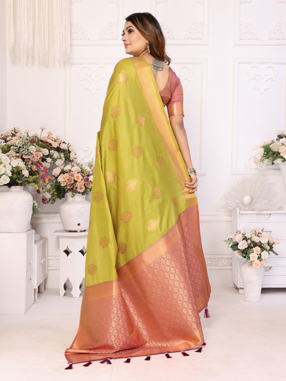 Anaita Light Green Weaving Saree With Blouse - Distacart