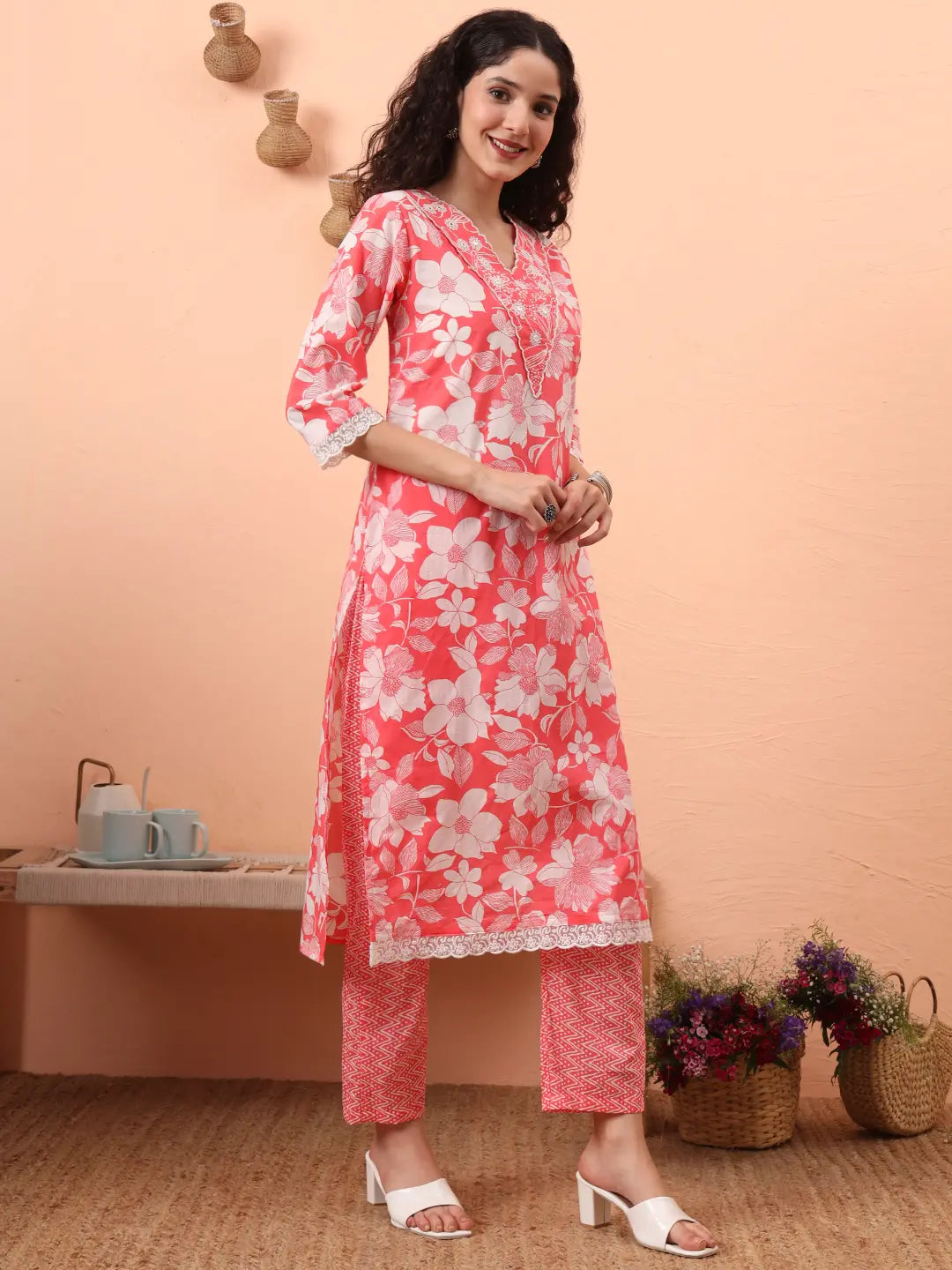 Yufta Pink Pure Cotton Ethnic Motifs Straight Kurta Pant Set