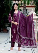 Miravan Women's Cotton Fabric Purple Kurta With Palazzo And Dupatta