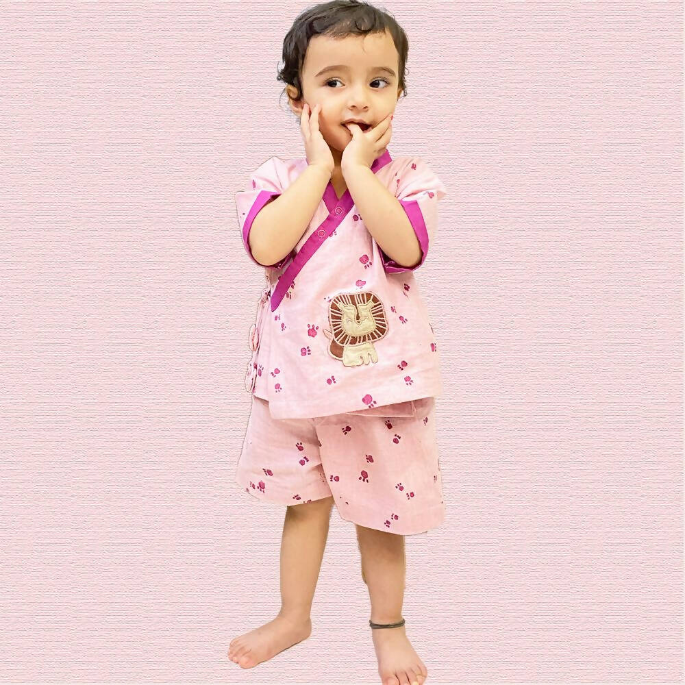 Mhyssa Mufasa Half Sleeve Wrap Style Pink T-shirt With Shorts Set For Kids