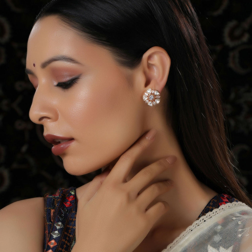 Round Kundan Studs (Gold) - Ruby Raang - Distacart