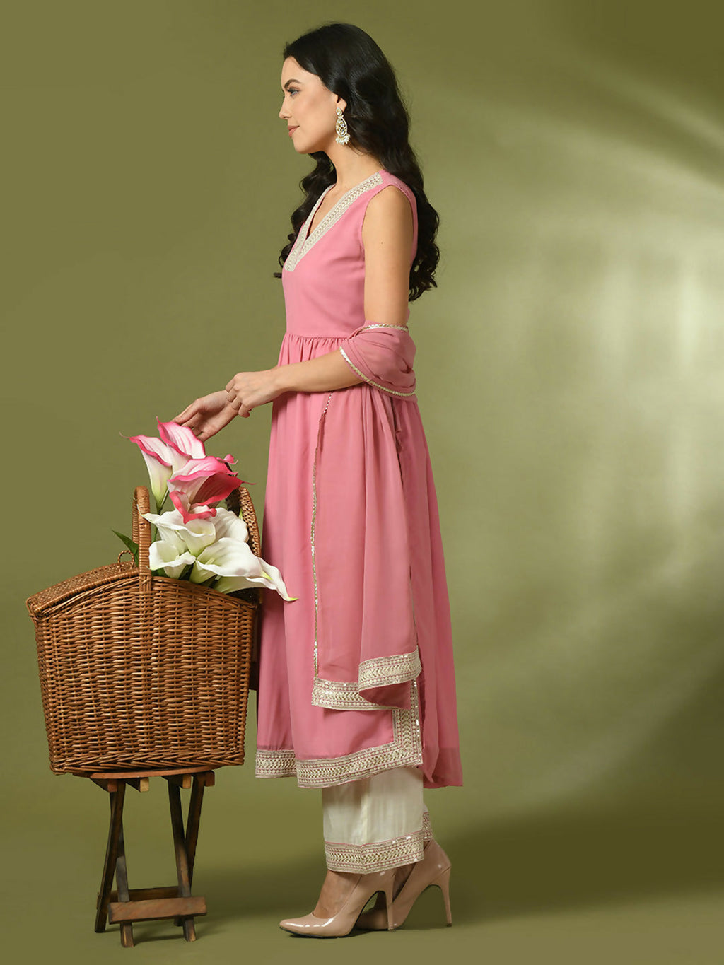 Myshka Women's Pink Solid Georgette Anarkali Party Kurta Set With Dupatta