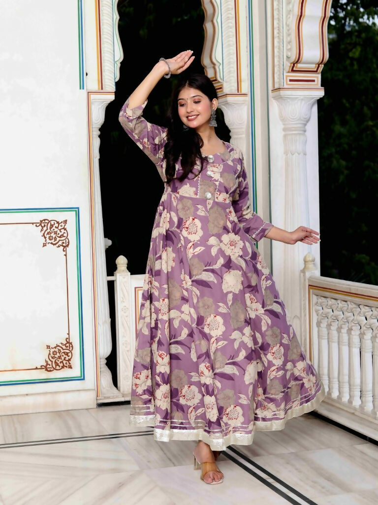 Miravan Women's Purple Flower Printed With Beautiful Lace Border Details Anarkali Kurta