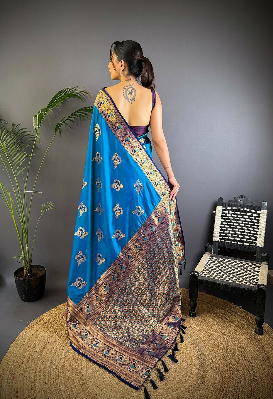 Joban Fashion Banarasi Royal Blue Woven Soft Silk Saree - Distacart