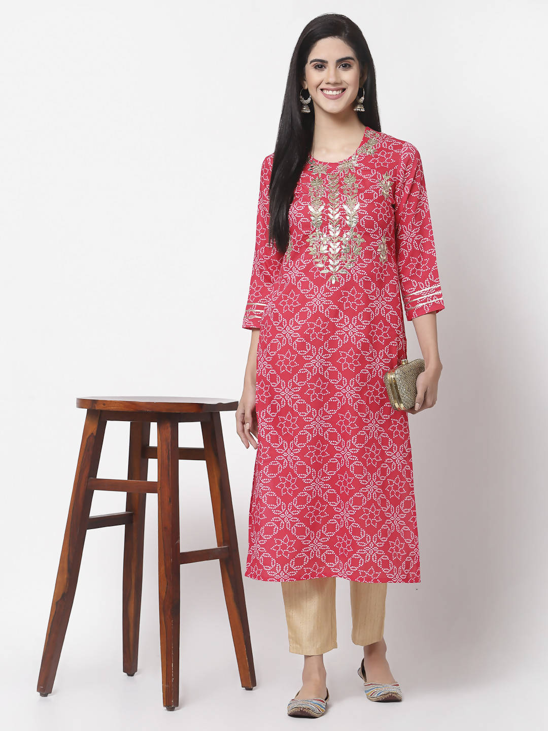 Myshka Women Red Viscose Printed 3/4 Sleeve Round Neck Kurta