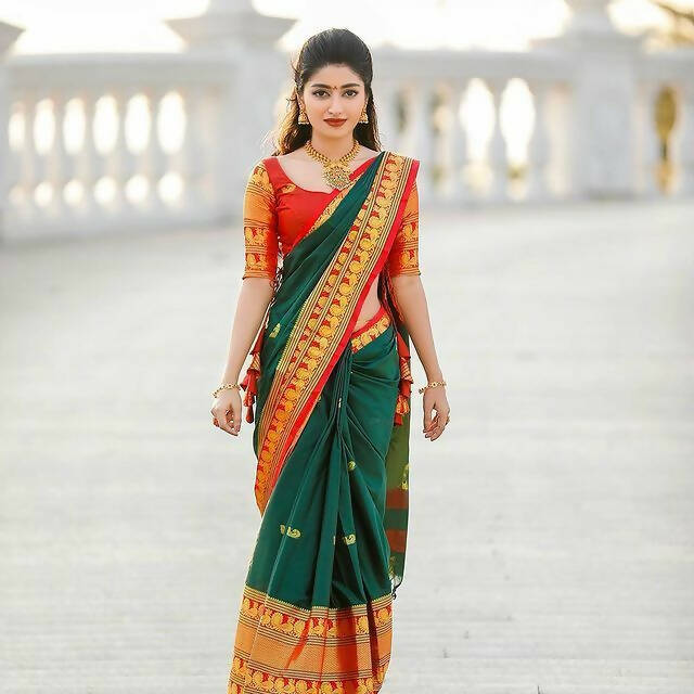 DEIANA'S Beautiful Designer Golden zari Soft Lichi Silk Saree - Green