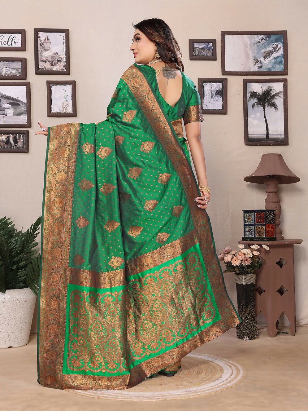 Joban Fashion Banarasi Green Woven Soft Silk Saree - Distacart