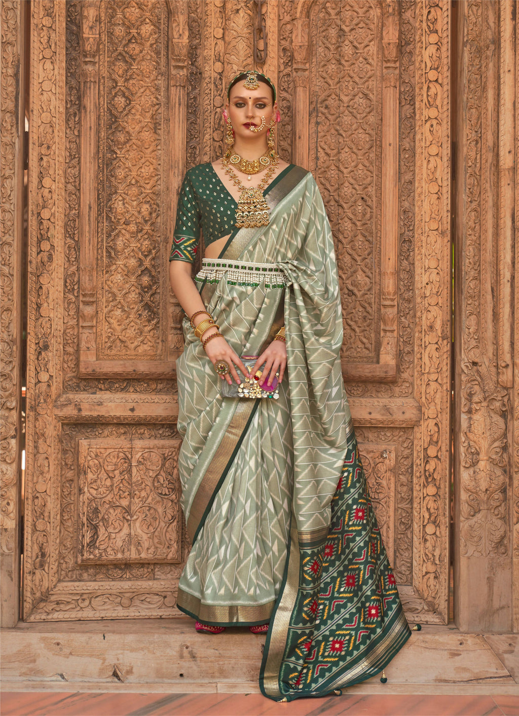 Light Green Silk Geometric Printed Saree With Unstitched Blouse Piece - Aanchal