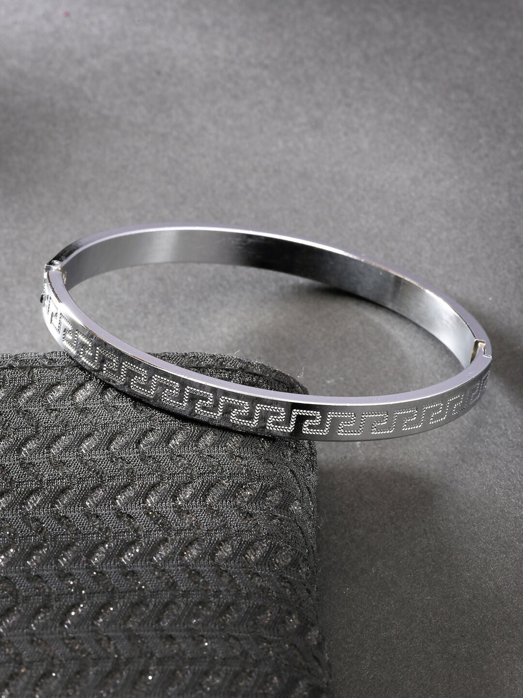 NVR Men's Set of 2 Rhodium-Plated Stainless Steel Kada Bracelet - Distacart