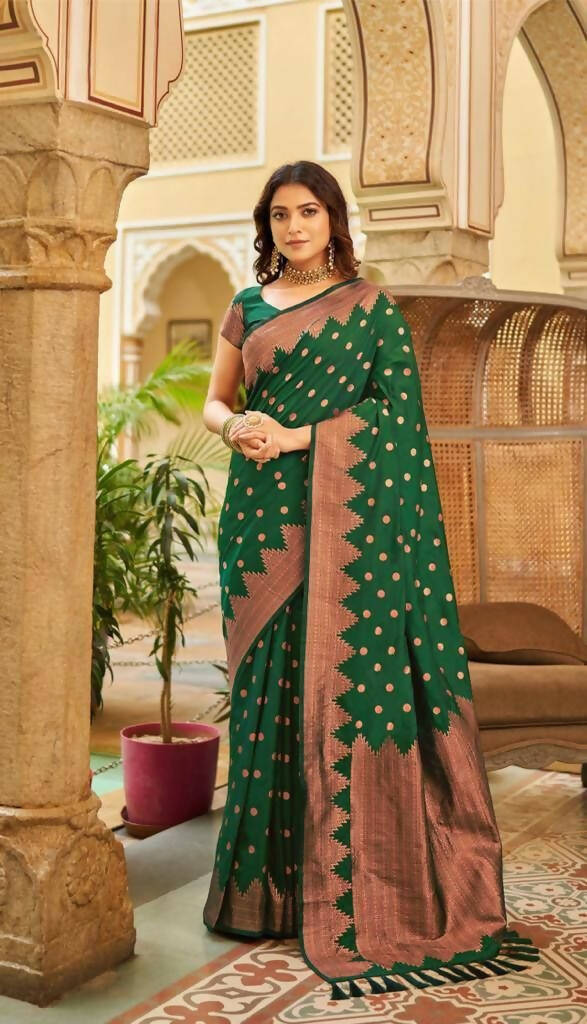 DEIANA'S Beautiful Designer Golden zari Soft Lichi Silk Saree - Green