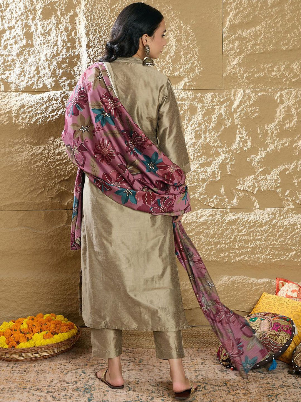Indo Era Women Floral Embroidered Regular Thread Work Kurta with Trousers & Dupatta - Distacart