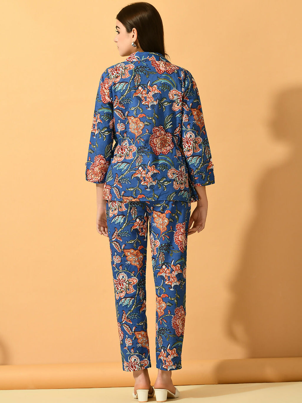 Myshka Women's Blue Printed Coat With Trousers