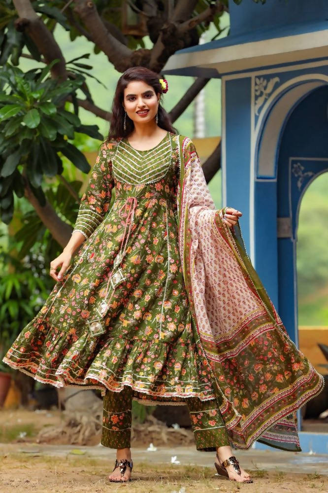 Yufta Women Green Printed Kurta With Trouser & Dupatta