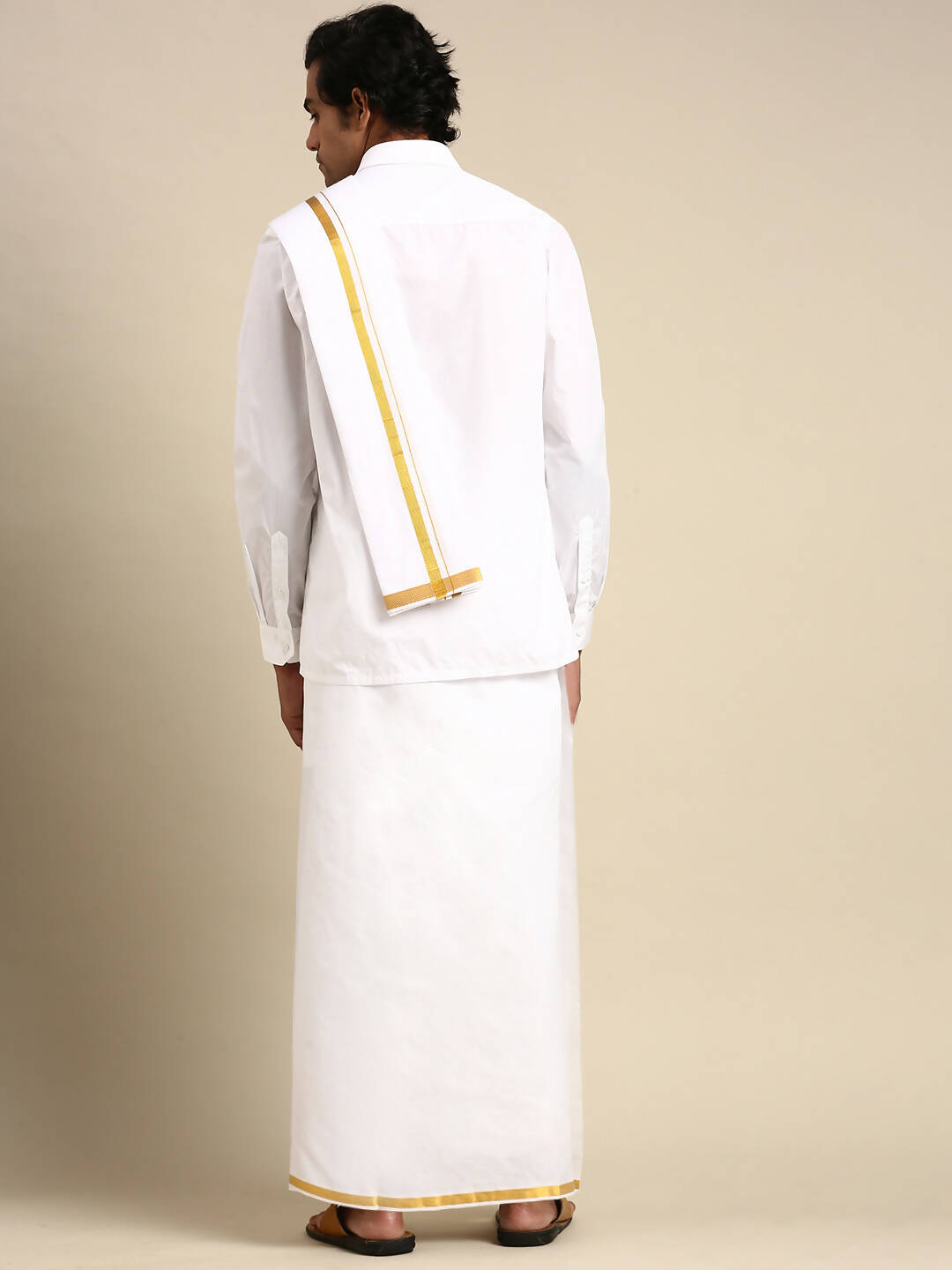 Ramraj Cotton Premium Wedding White Regular Dhoti, Shirt & Towel Set Arathi 1/2"