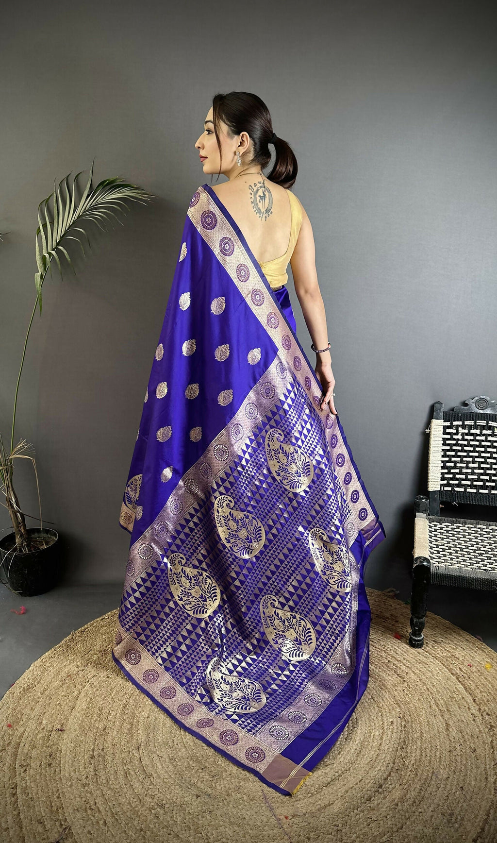 Joban Fashion Purple Paisley Soft Silk Banarasi Saree - Distacart