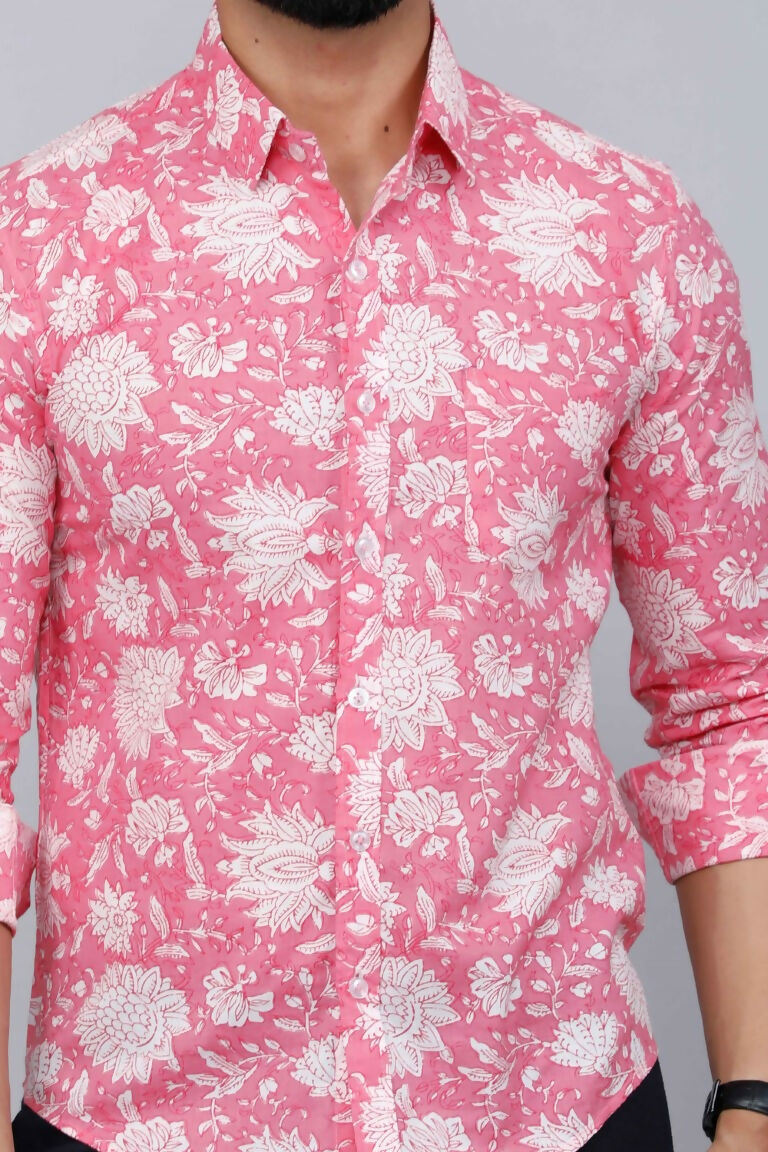 Miravan Men's Pink Floral Print Comfort Cotton Casual Shirt