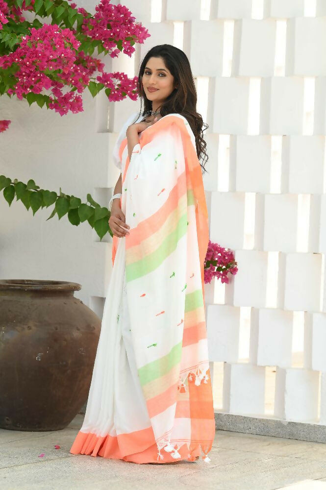 Beatitude White Cotton Handloom Saree