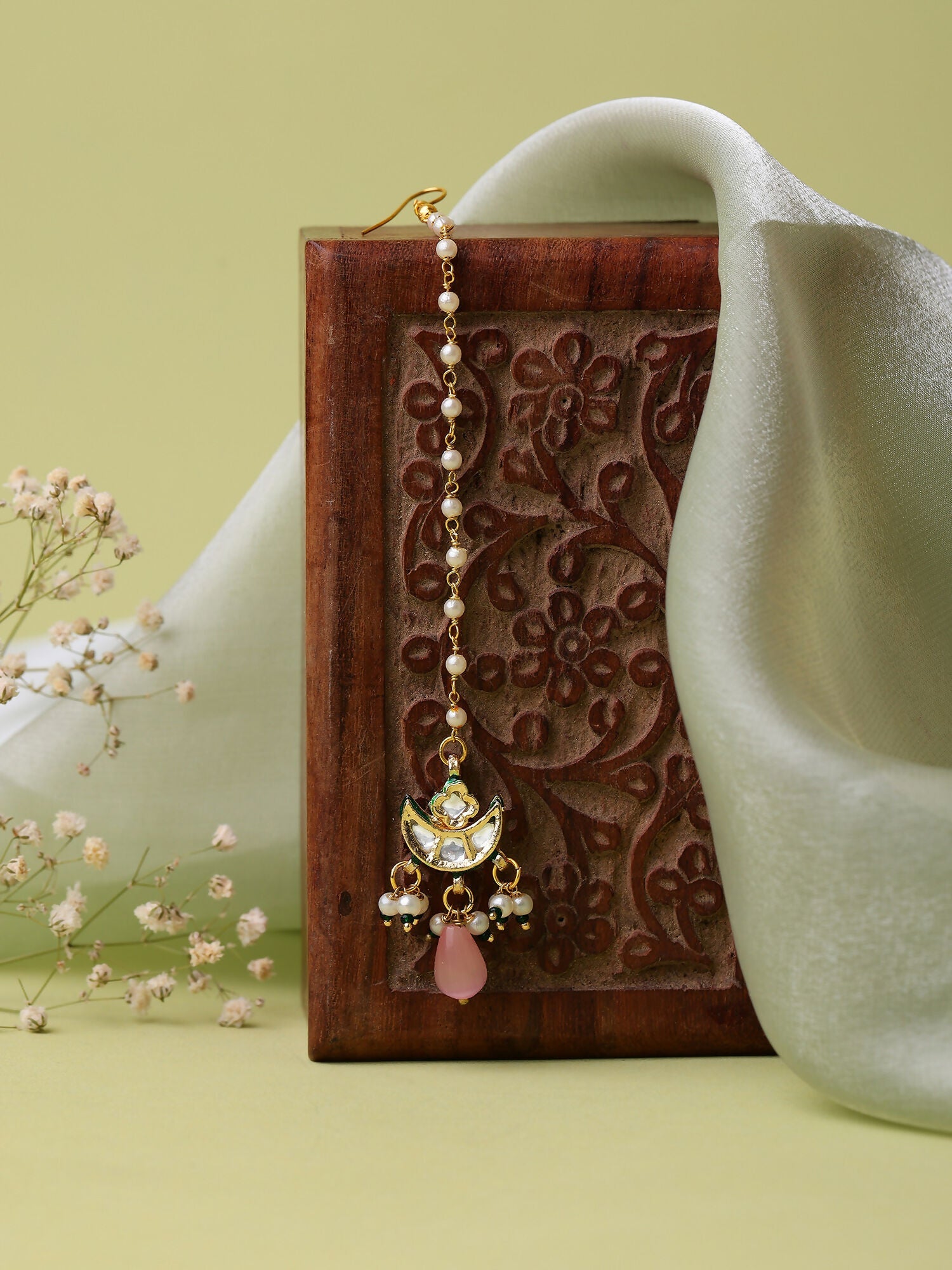 Ruby Raang Gold Polished Pink Kundan Maang Tikka - Distacart