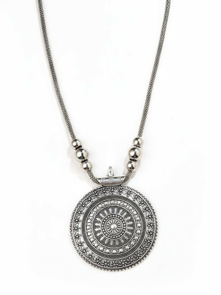 NVR Women Round Mandaliya Silver Plated Necklace