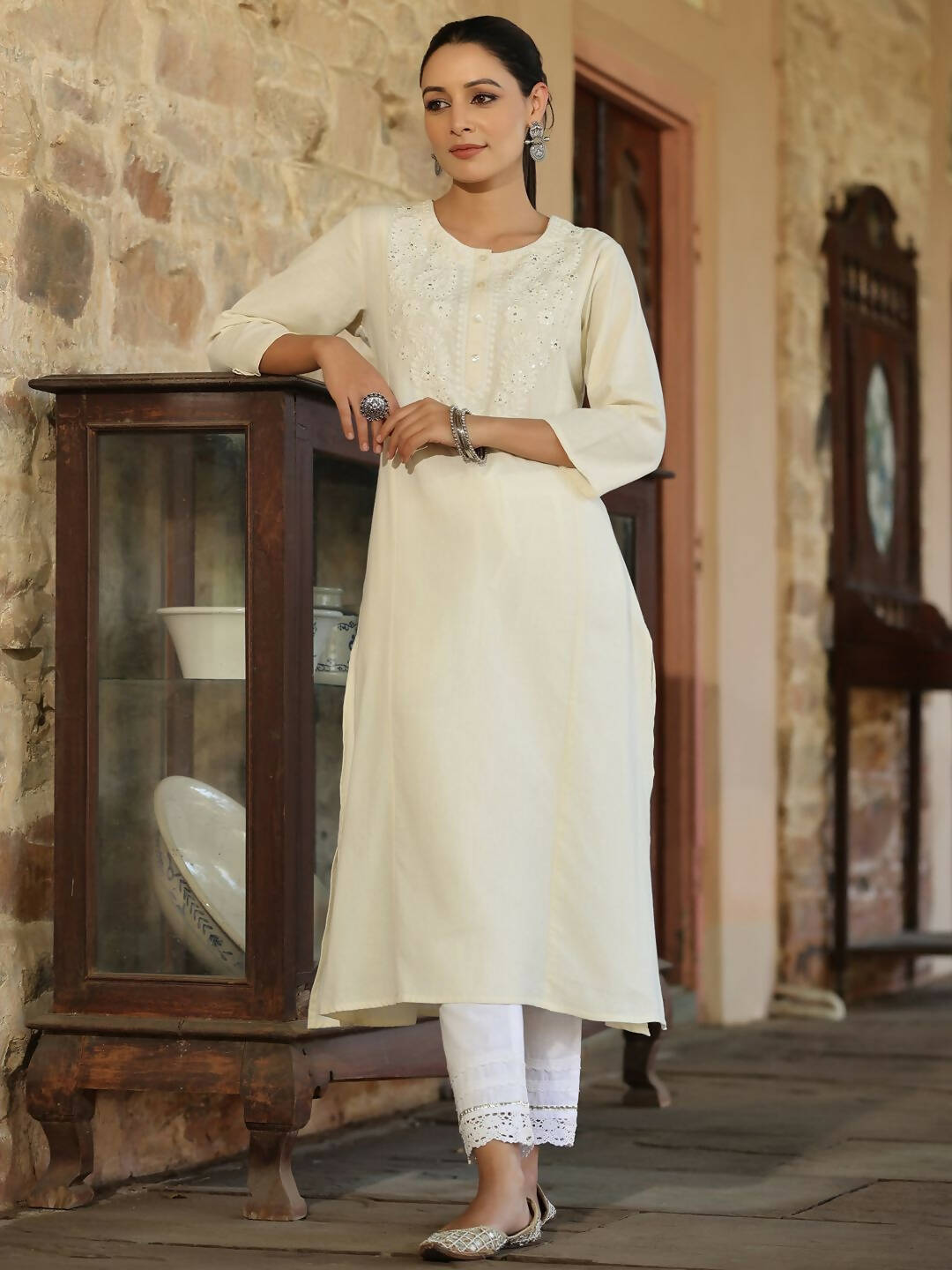 Juniper Women's Offwhite Cotton Flex Embroidered Straight Kurta - Distacart
