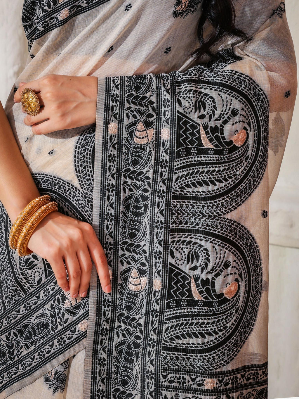 Shree Shyam Fashion Linen Cotton Black & Cream Saree - Distacart
