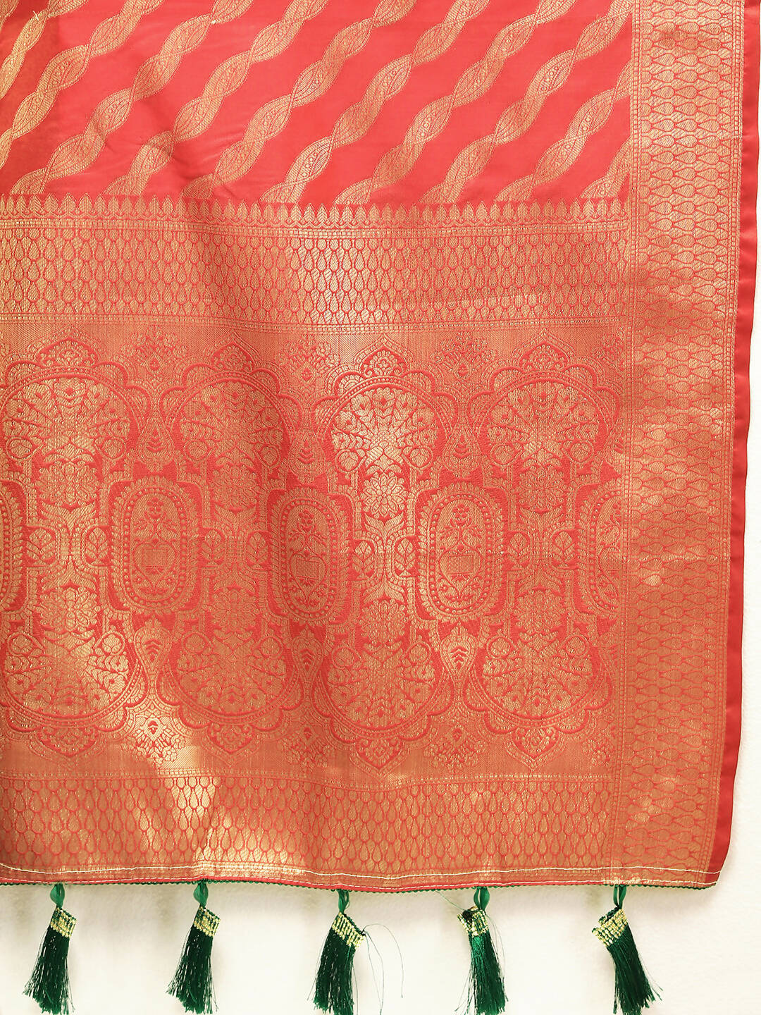 Lorenvalley Fashion Red Soft Silk Woven Design with Zari Weaving Leheriya Design Saree