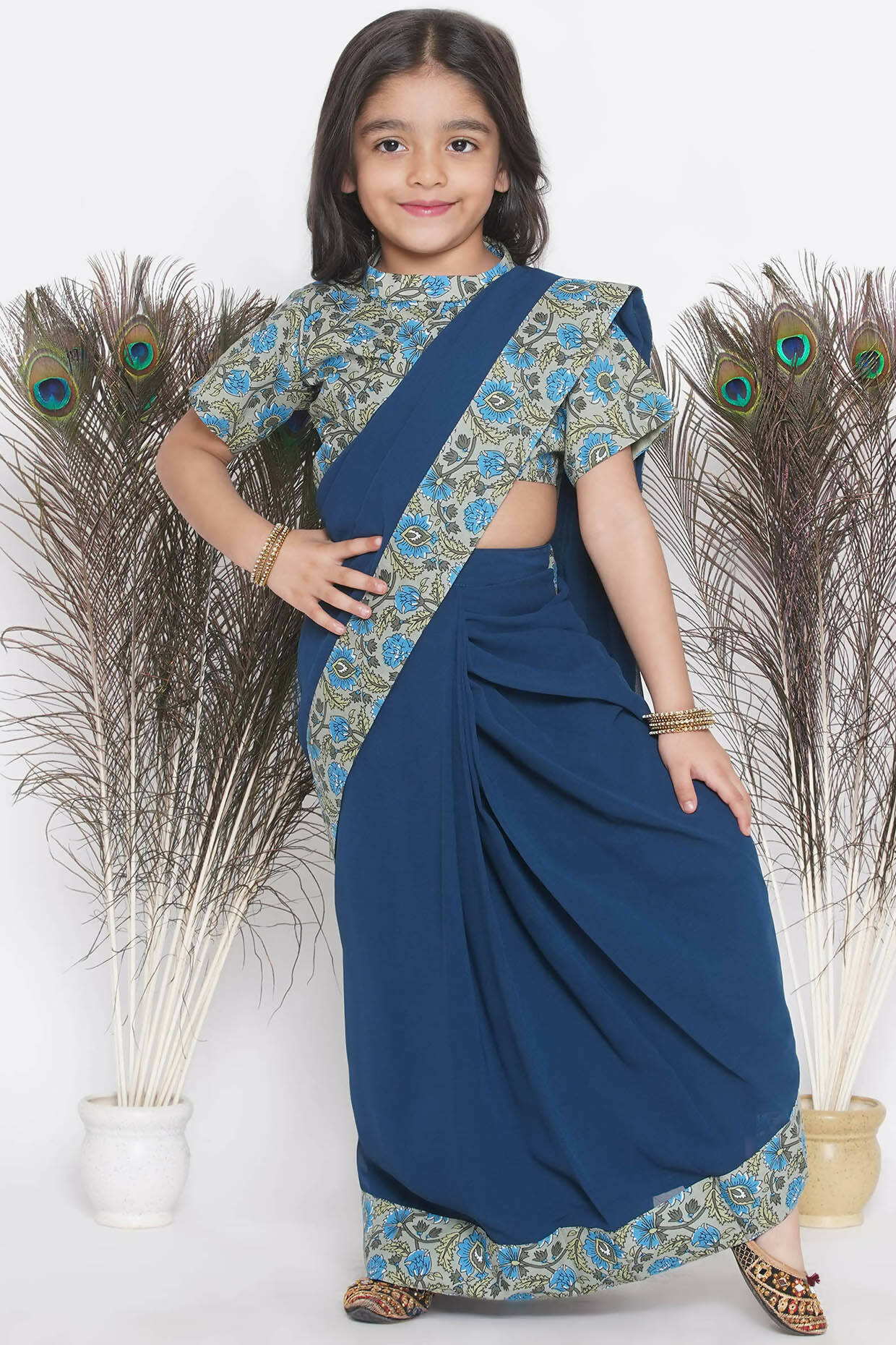 Little Bansi Floral Print Ready To Wear Saree And Floral Blouse - Blue