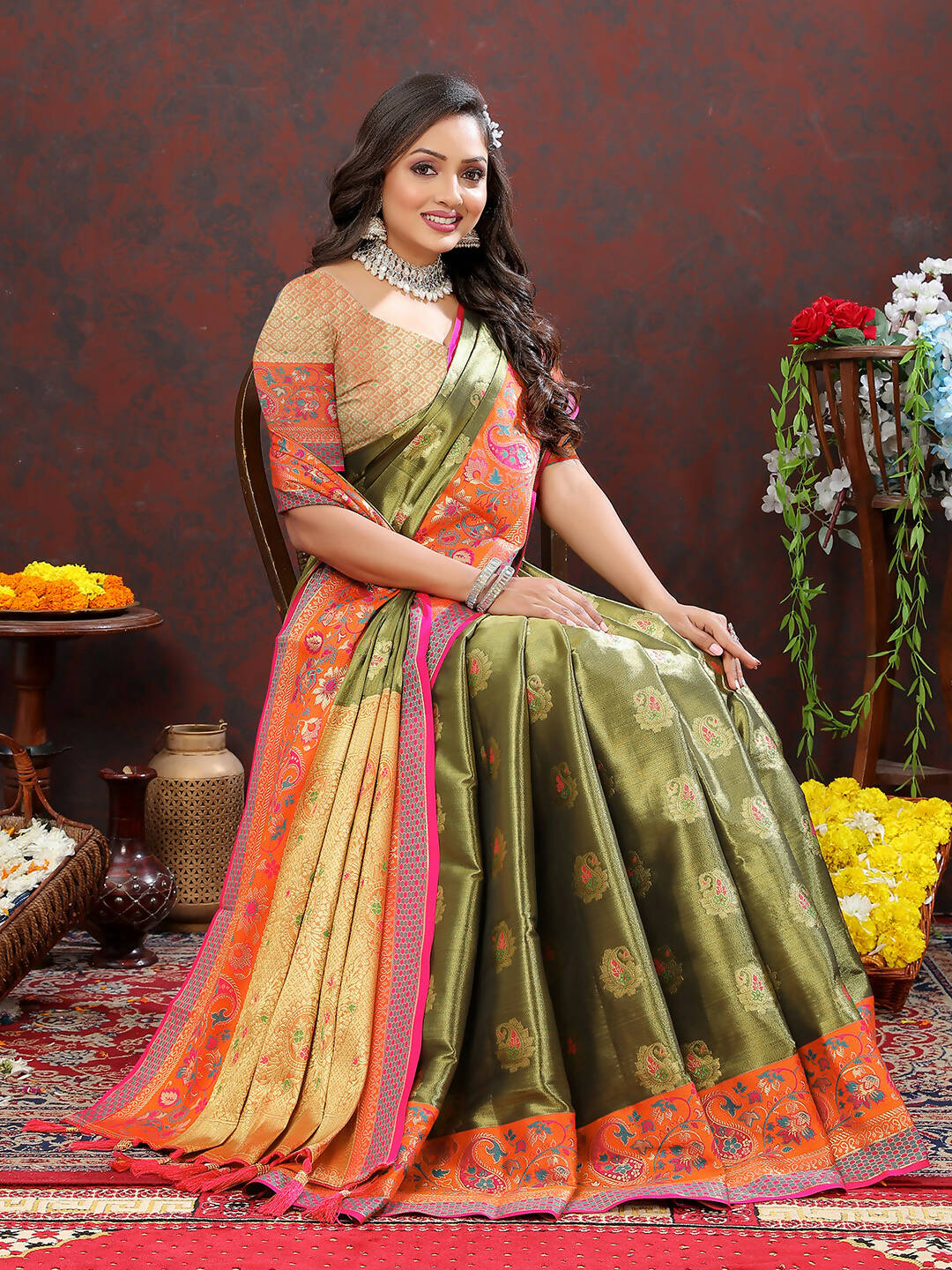 Lorenvalley Fashion Mehndi Kanjivaram Silk Woven Design with Zari Weaving Saree