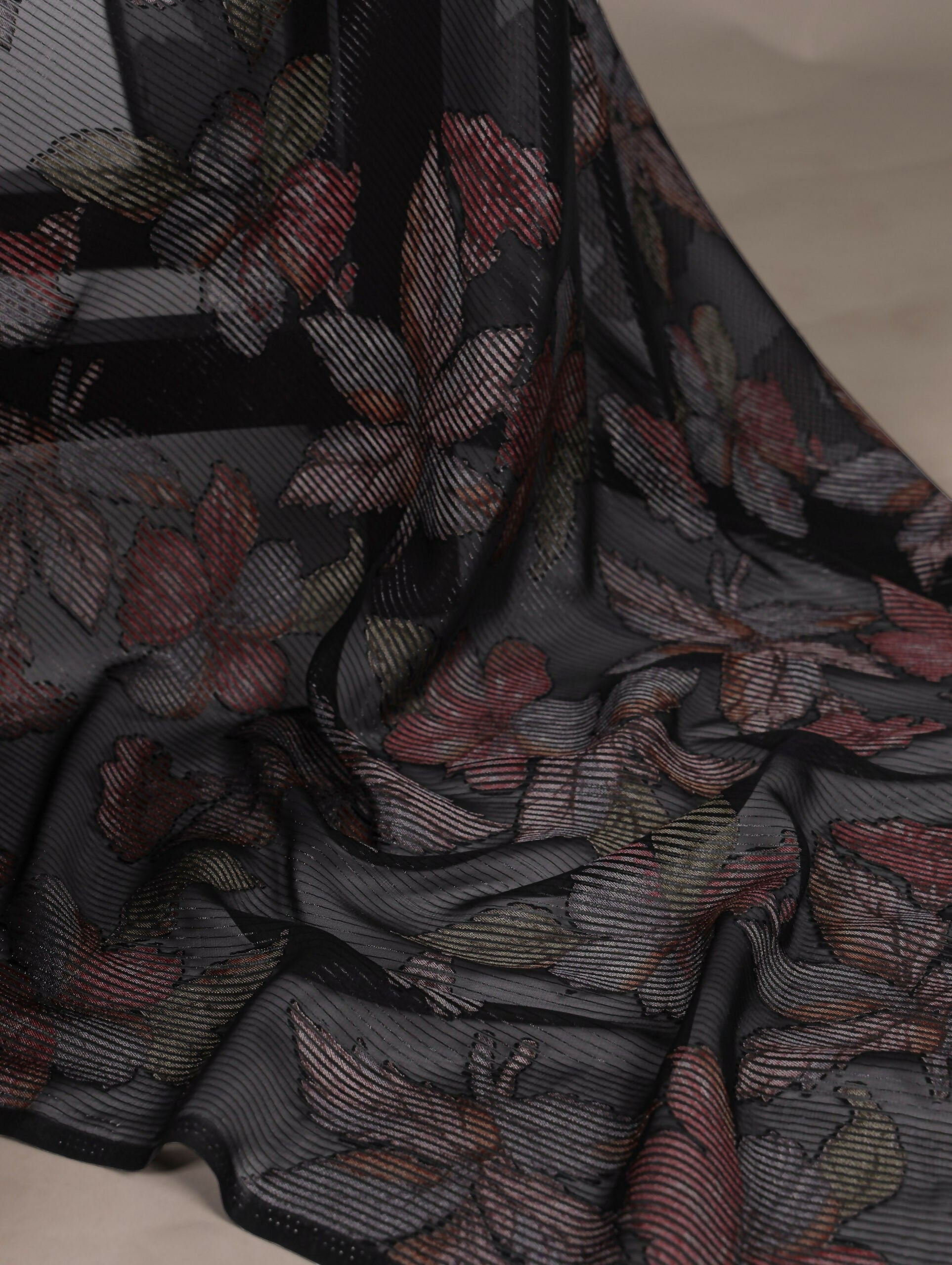 Vastranavya Black Lurex Brasso Floral Printed Saree with Unstitched Blouse - Distacart