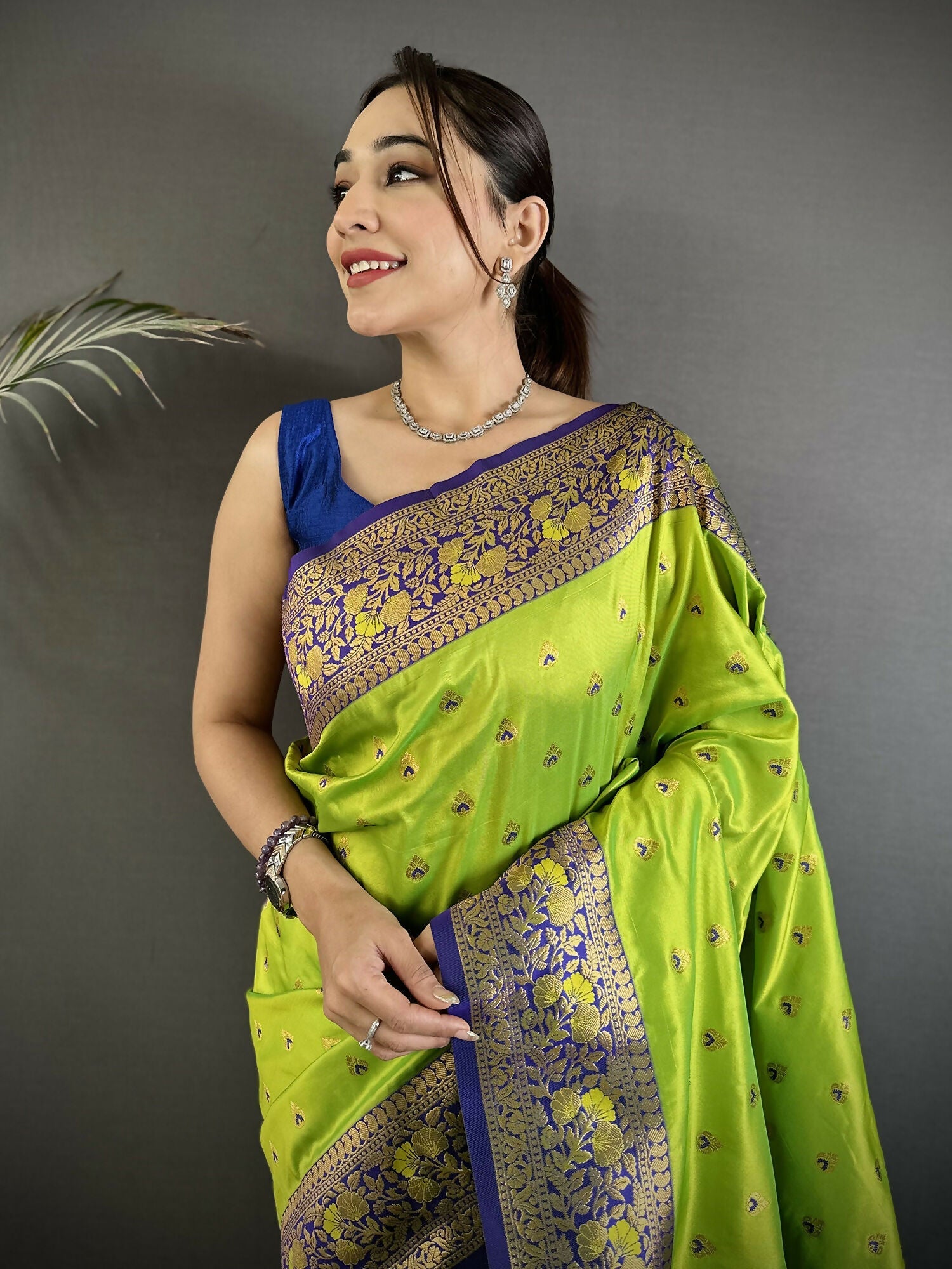 Joban Fashion Parrot Green Intricate Motifs Soft Silk Banarasi Saree