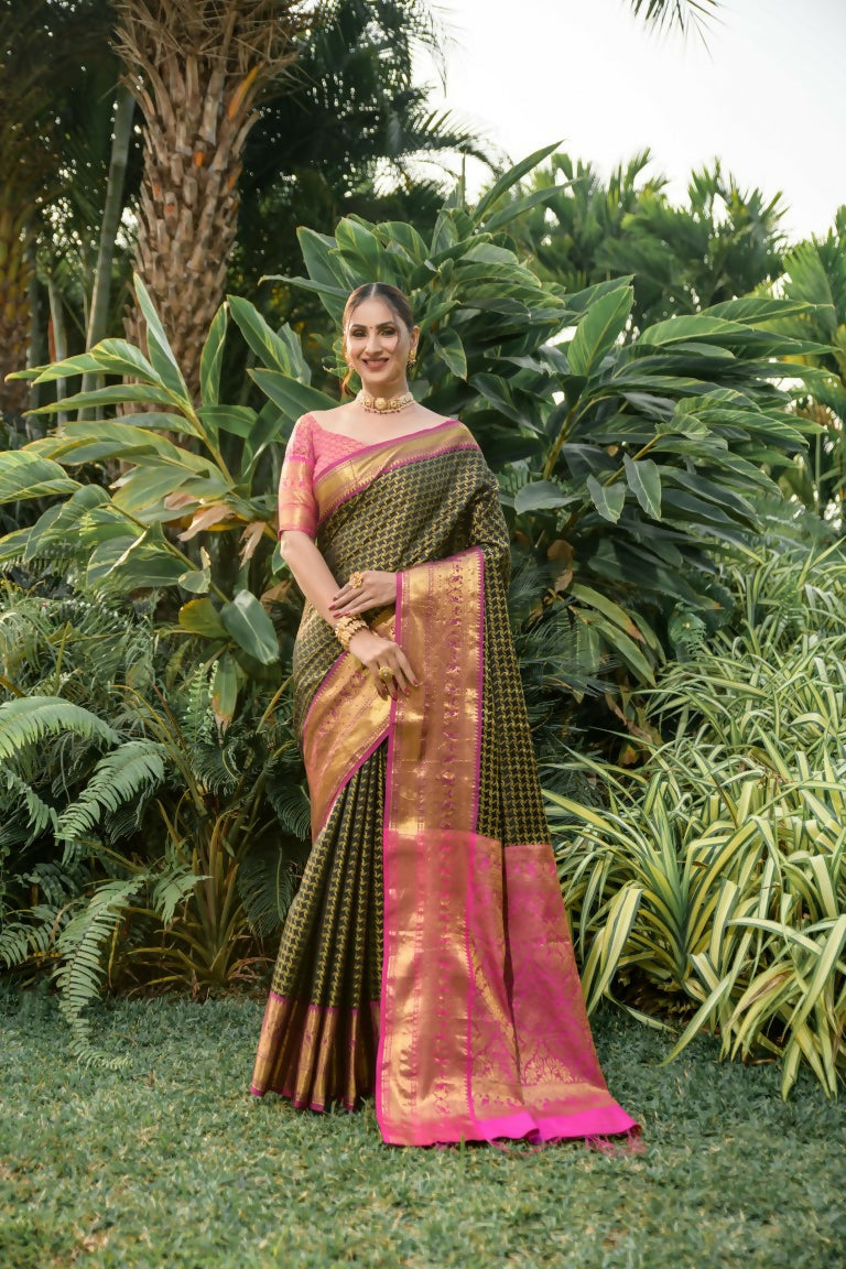 Jyoti Fashion Women's Black Kanjivaram Silk Zari Woven Saree with Blouse