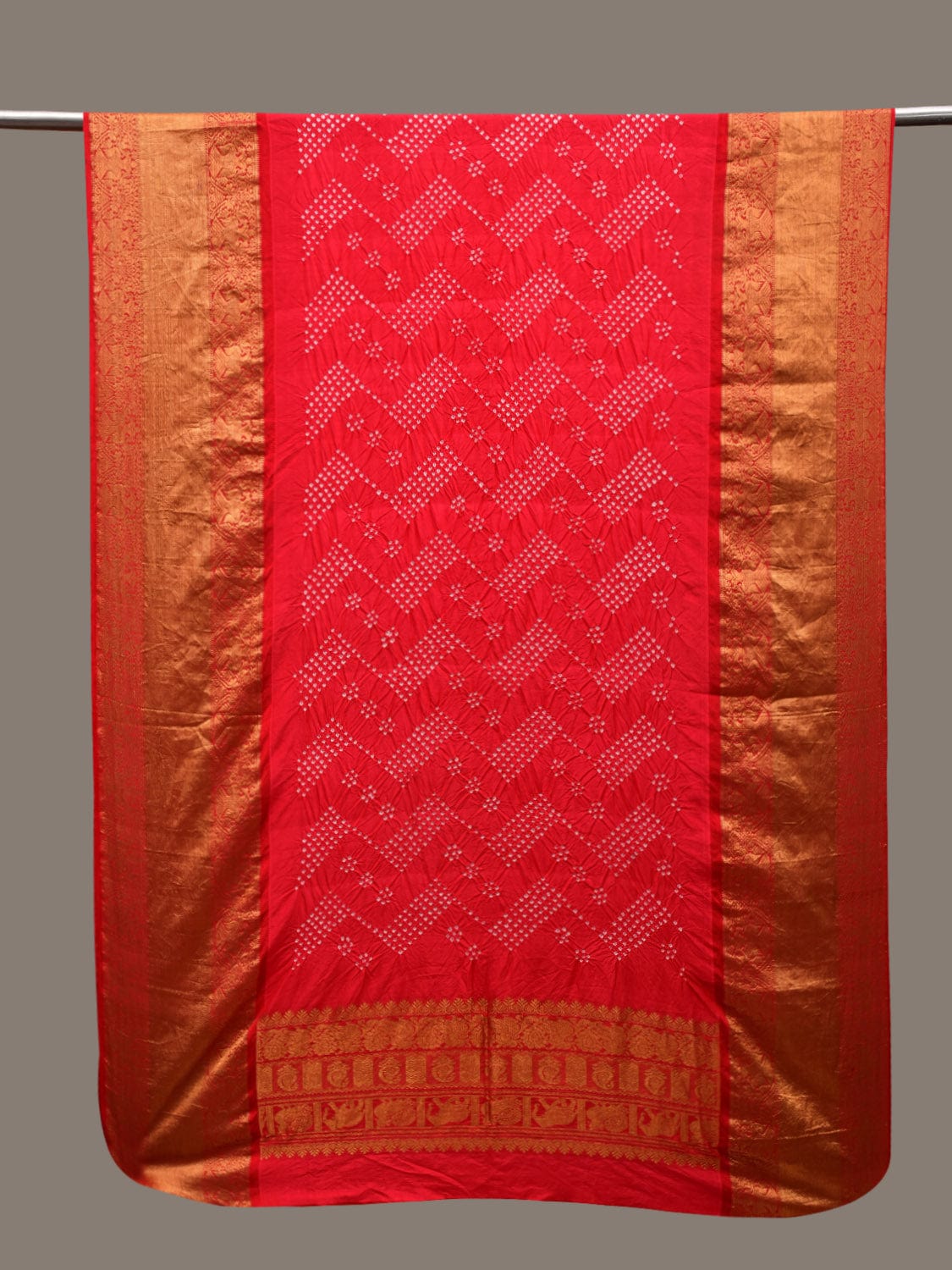 Red Bandhani Kanchipuram Silk Handloom Dupatta with Border Design - Global Threads