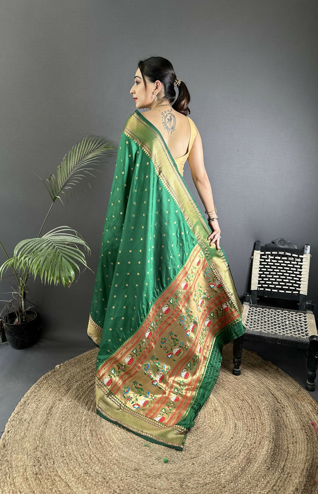 Joban Fashion Green Butti Woven Soft Lichi Silk Paithani Saree - Distacart