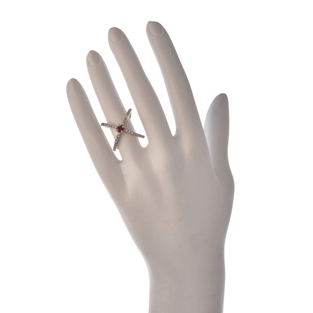 Gold-Polished Alloy Traditional Red Green Ring - The Pari