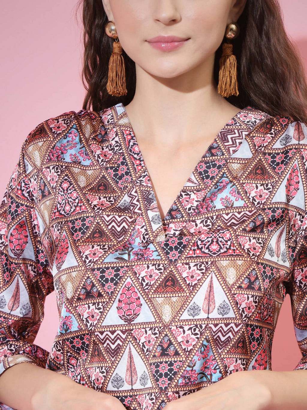 Myshka Women's Multi Printed V-Neck Top