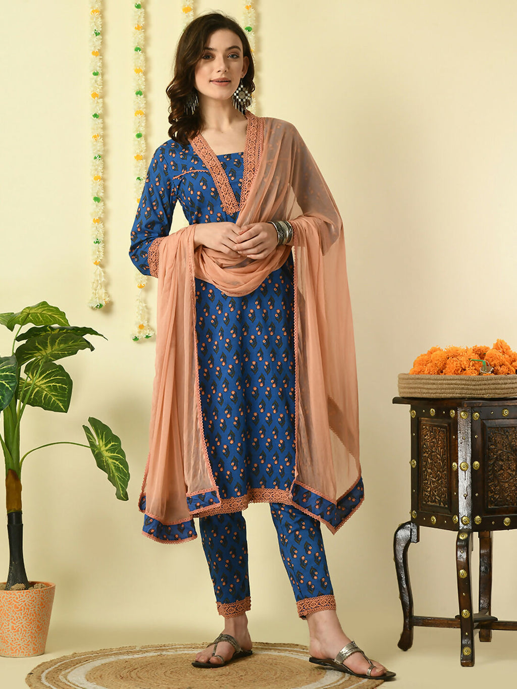 Myshka Women's Blue Pure Cotton Kurta & Trousers With Dupatta Party Sets