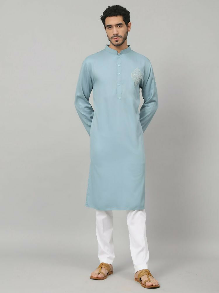 Cotton Kurta With Single Motif Embroidery by Hilo Design