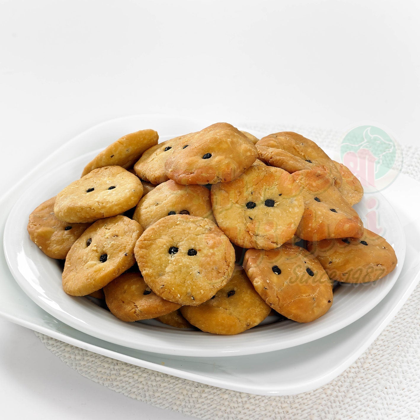 Shree Mithai Round Mathri - Distacart