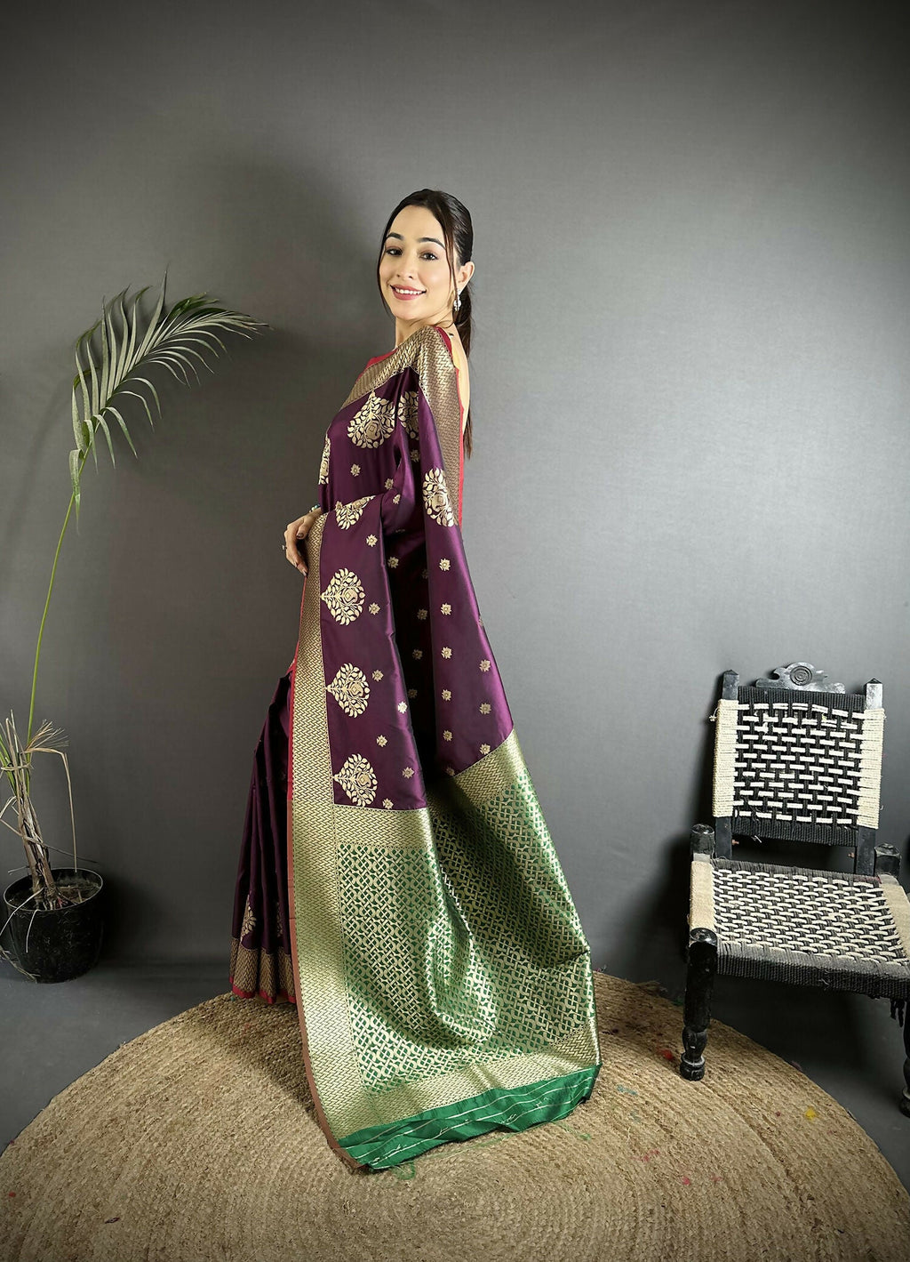 Joban Fashion Purple & Green Woven Butti Soft Silk Banarasi Silk Saree - Distacart