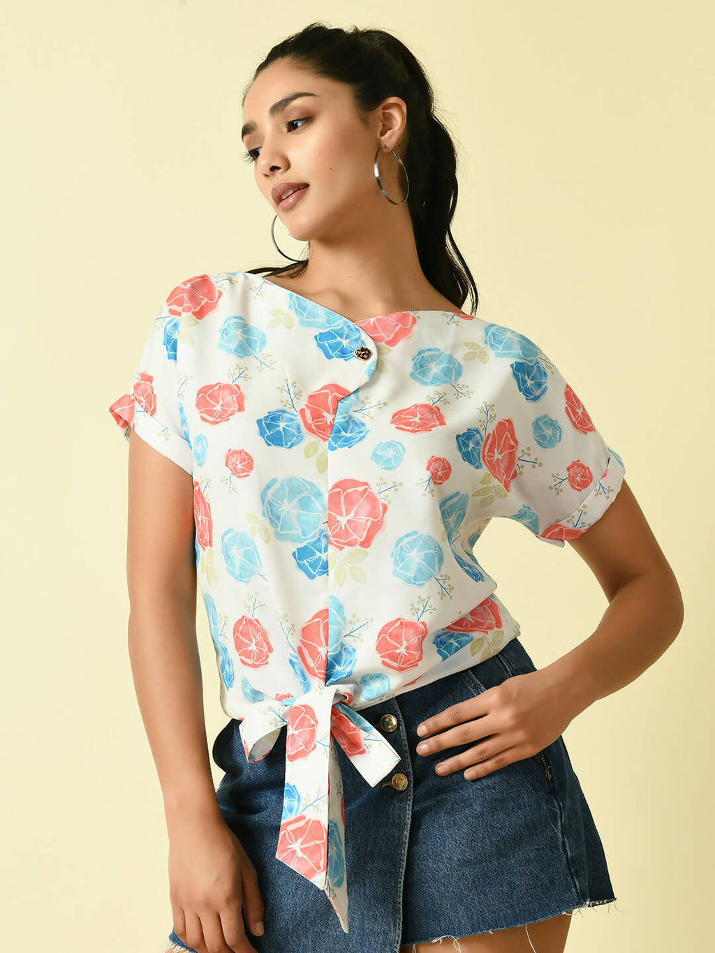 Myshka Women's White Floral Printed Top