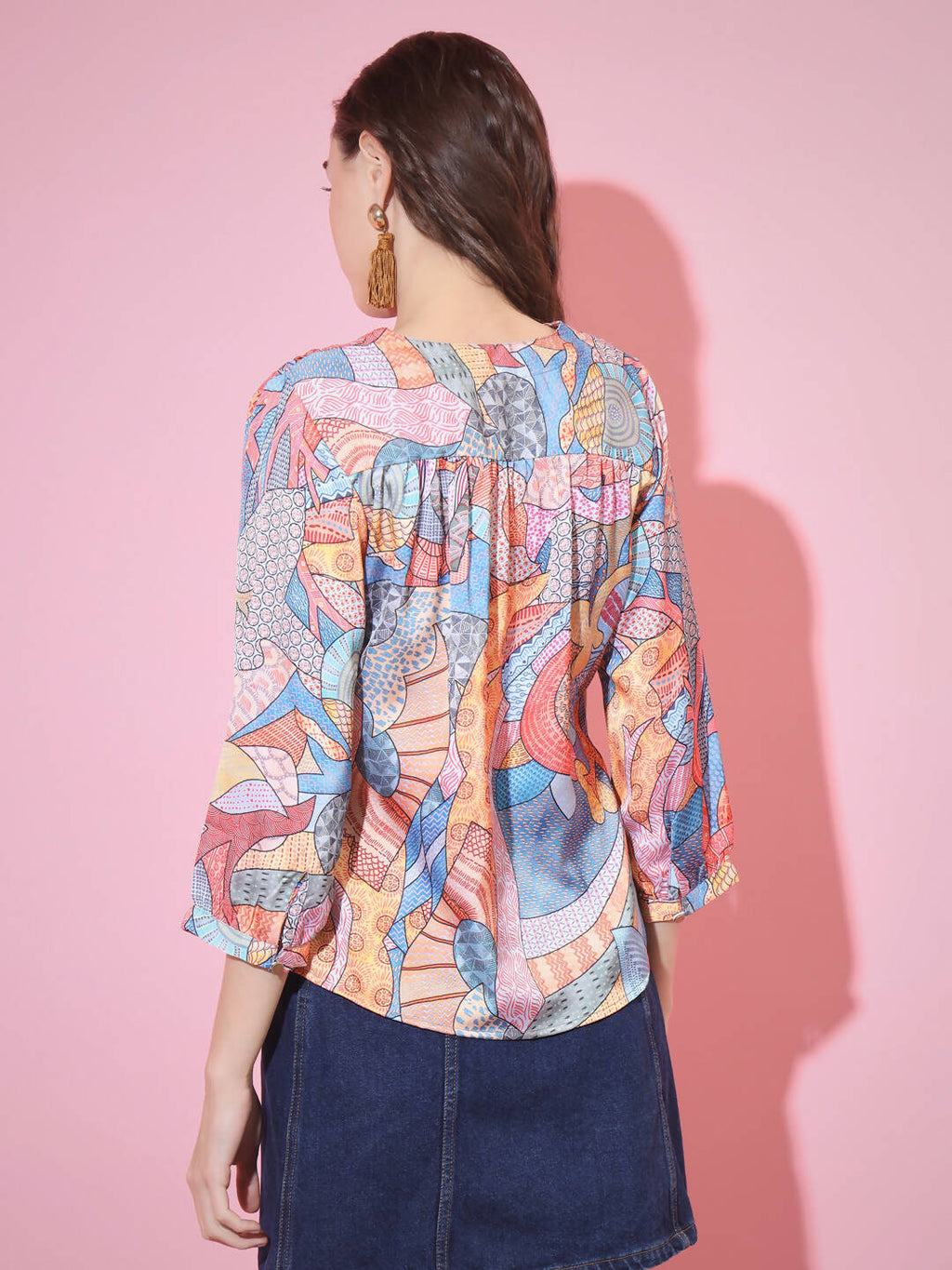 Myshka Women's Multi Printed V-Neck Top