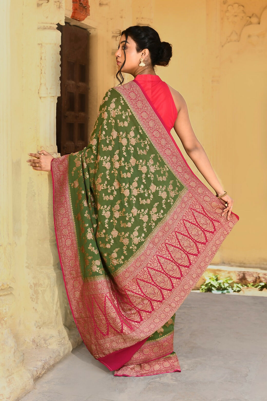 Joban Fashion Green Crepe Chiffon Pure Handloom Banarasi Silk Saree