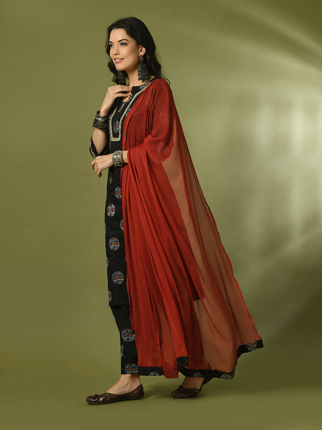 Myshka Women's Black Printed Cotton Straight Party Kurta Set With Dupatta