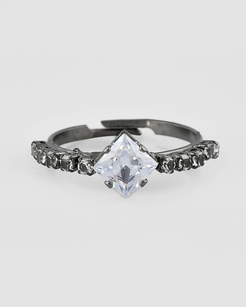 VOJ white CZ-detail Stainless Steel Cubic Zirconia Rhodium Plated Adjustable Finger Ring